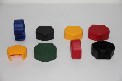 廠家供應(yīng)人字梯塑料梯配件與鋁梯封邊配件，廣州市宏業(yè)塑膠制品專(zhuān)業(yè)制造